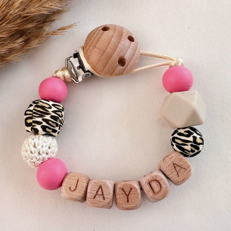 Speenkoord met naam - panter roze | MiniDulce